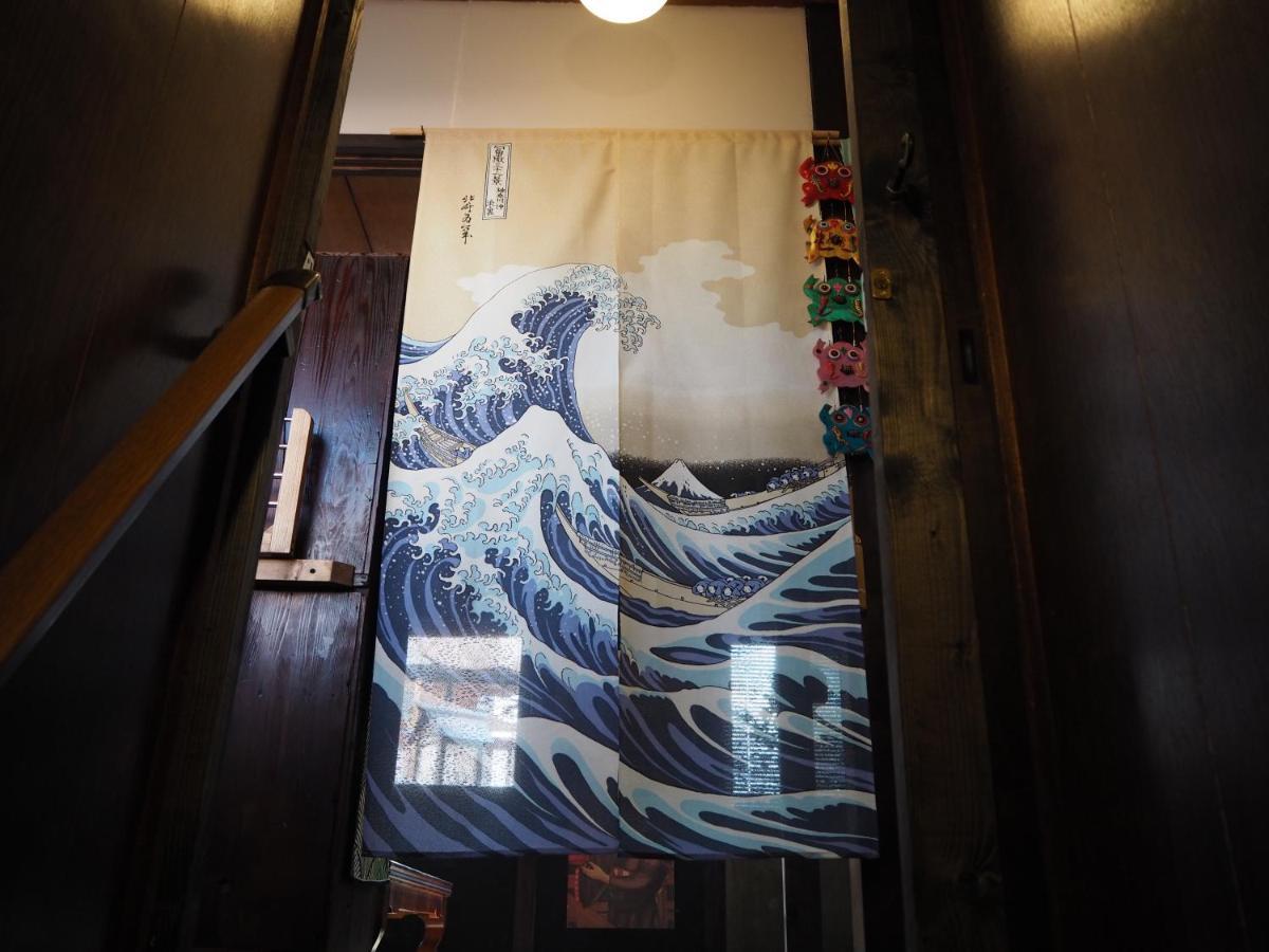 Hotel 民泊カフェ Gootarian Kumamoto Esterno foto